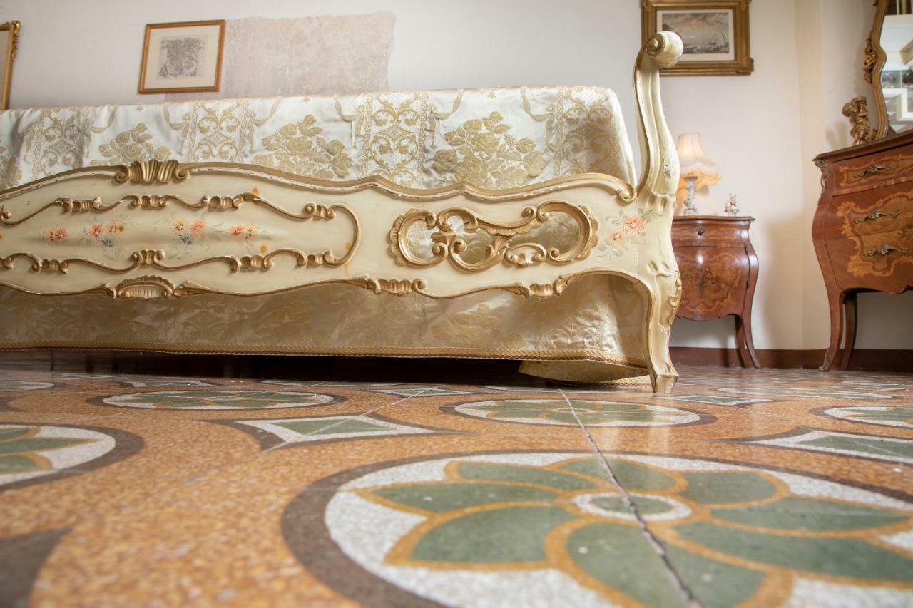 فندق سيينافي  Antica Dimora Del Buongoverno المظهر الخارجي الصورة